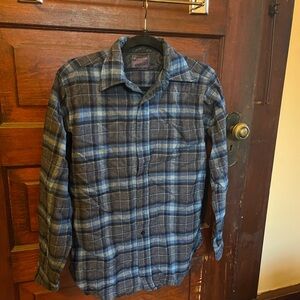 Pendleton Men's Gray and Blue Plaid wool flannel